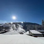 Gasthof Black Horse Pamporowo